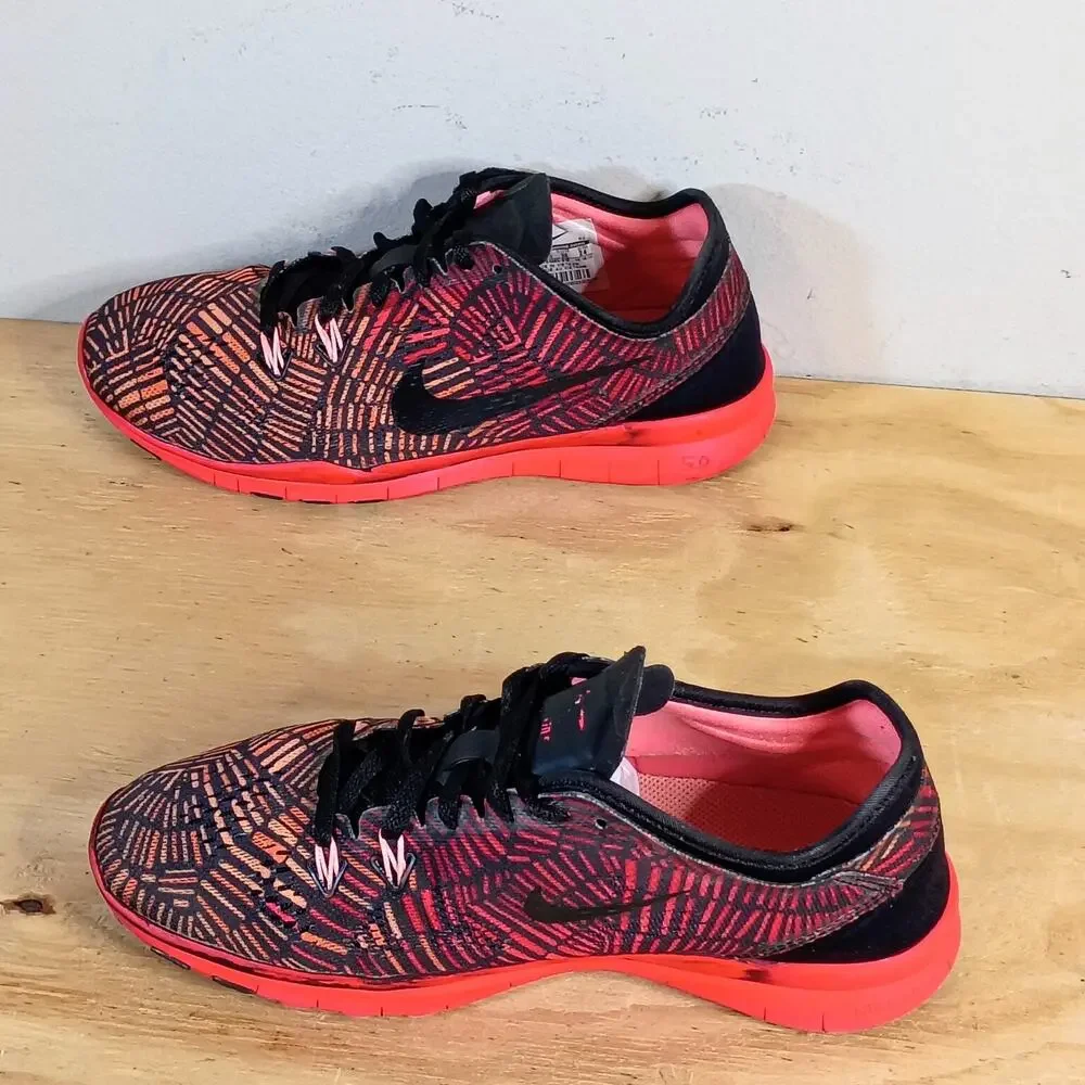 Nike Free 5.0 TR Fit 5 Womens Size 7 Crimson Pink Black Running Shoes 704695-018